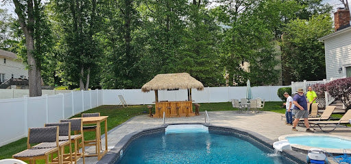 Custom Made Tiki Huts and Bars - The Castaway Tiki Bar